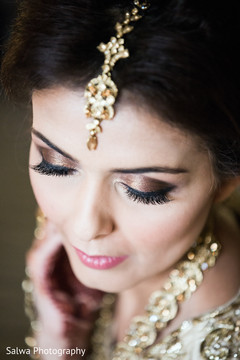 Perfect indian bride's makeup Perfect indian bride's makeup