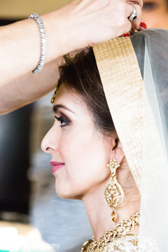 Don't miss this indian beauty getting ready for her wedding day. Don't miss this indian beauty getting ready for her wedding day.