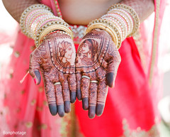 Stunning Indian bride mehndi art. indian mehndi art,indian wedding henna decor,indian bride