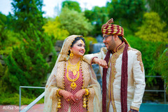 Indian lovebirds posing for photo shoot Indian lovebirds posing for photo shoot