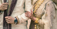 Indian bride and groom's wedding outfit Indian bride and groom's wedding outfit