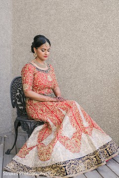 Take a look at this beautiful indian bride posing Take a look at this beautiful indian bride posing
