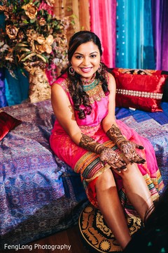 Incredible indian bride's henna art Incredible indian bride's henna art