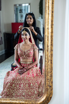 Don't miss this indian beauty getting ready for her wedding day. Don't miss this indian beauty getting ready for her wedding day.
