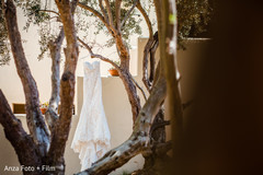 Lovely Indian white wedding dress capture. Lovely Indian white wedding dress capture.