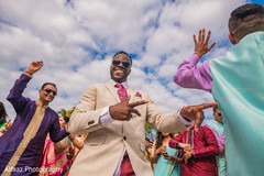 Upbeat indian wedding baraat indian wedding baraat,baraat procession,baraat