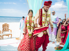 Saptapadi ritual indian wedding ceremony,indian wedding ceremony photography,indian bride and groom
