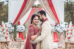 See this dazzling indian couple's photo session See this dazzling indian couple's photo session