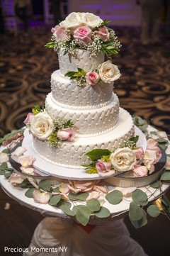 Fantastic indian wedding cake design indian wedding reception,indian wedding reception photography,indian wedding cake