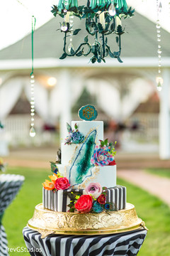 Spectacular indian wedding tier cake Spectacular indian wedding tier cake