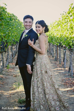 Marvelous outdoor Indian wedding photo shoot. Marvelous outdoor Indian wedding photo shoot.