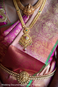 Gorgeous indian bride jewelry set Gorgeous indian bride jewelry set