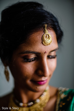 Marvelous Indian bride tikka closeup. Marvelous Indian bride tikka closeup.