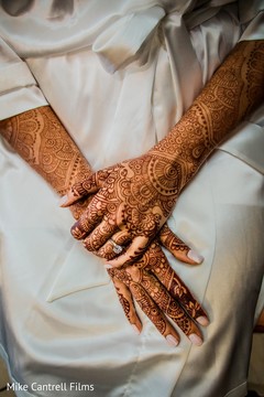 Detailed Indian bride's mehndi art close up capture. Detailed Indian bride's mehndi art close up capture.