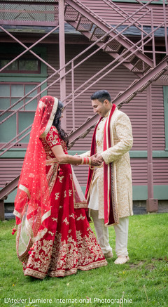 Cute indian bride and groom's first look capture Cute indian bride and groom's first look capture