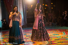 Beautiful indian wedding sing performance Beautiful indian wedding sing performance