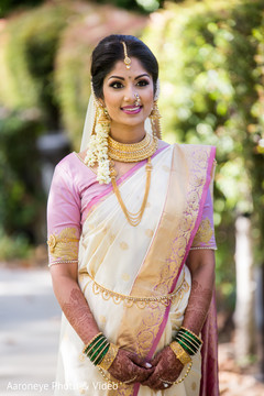 Gorgeous indian bridal style. indian bride,indian bride fashion,indian bride hair and makeup,indian bride jewelry