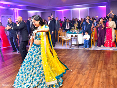 Indian lovebirds' entrance Indian lovebirds' entrance
