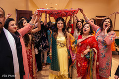 Indian bride's entrance Indian bride's entrance
