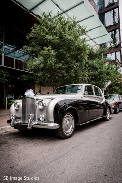 Astonishing indian wedding car Astonishing indian wedding car