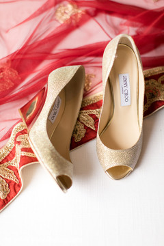 Dazzling indian bridal shoes Dazzling indian bridal shoes