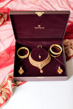 Indian bridal wedding accessories Indian bridal wedding accessories