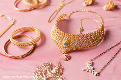 Dazzling indian bride's wedding accessories Dazzling indian bride's wedding accessories