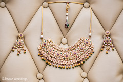 Stunning Indian wedding earrings and Polki necklace choker. Stunning Indian wedding earrings and Polki necklace choker.