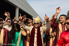 Sensational Indian groom's baraat celebration. indian pre-wedding celebration,baraat procession,baraat,indian groom
