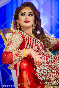 Graceful maharani photo indian wedding reception,indian wedding gallery,indian bride fashion
