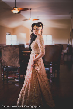 Marvelous capture of Indian bride with her wedding ceremony attire. indian bride,indian bridal hair and makeup,indian wedding fashion,indian bridal jewelry