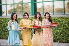 Beautiful indian wedding guests capture Beautiful indian wedding guests capture