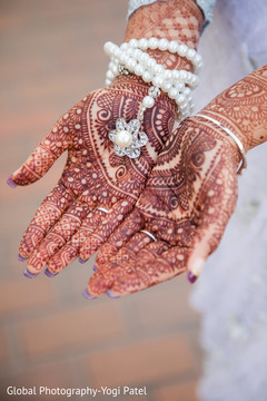 Fantastic indian bridal mehndi art indian wedding gallery,outdoor photography,indian bride mehndi