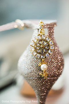 indian bridal tikka indian wedding gallery,bridal shoes,indian bride shoes,bridal jewelry