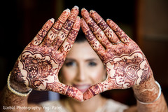 Incredible indian bride's henna art Incredible indian bride's henna art