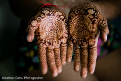 Incredible indian bride's henna art Incredible indian bride's henna art