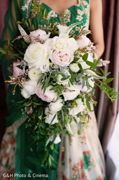 Lovely indian bride bouquet Lovely indian bride bouquet