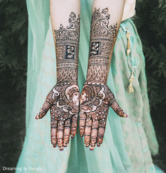 Indian bride mehndi inspiration Indian bride mehndi inspiration