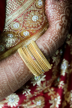 Ravishing indian bridal bangles Ravishing indian bridal bangles