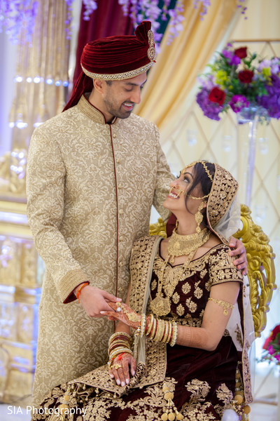 indian wedding gallery,indian bride and groom,bridal jewelry