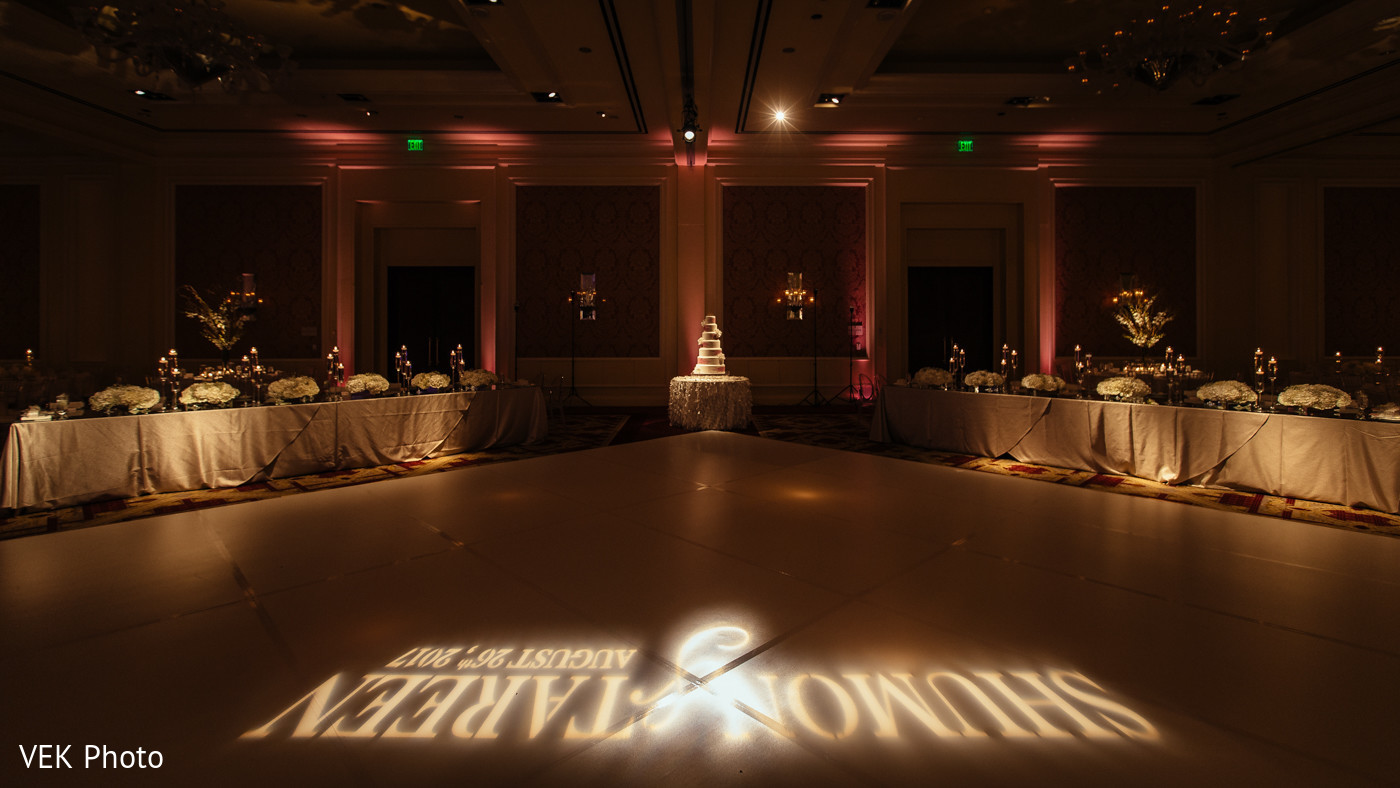 Indian wedding dance floor lighting Photo 178017