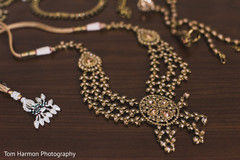 Beautiful indian bride necklace Beautiful indian bride necklace