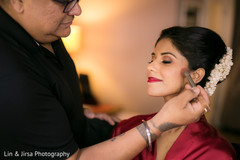 Don't miss this indian beauty getting ready for her wedding day. Don't miss this indian beauty getting ready for her wedding day.