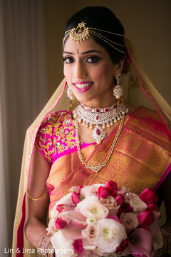 Gorgeous indian bridal style. Gorgeous indian bridal style.