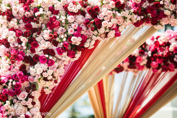Fabulous floral decor