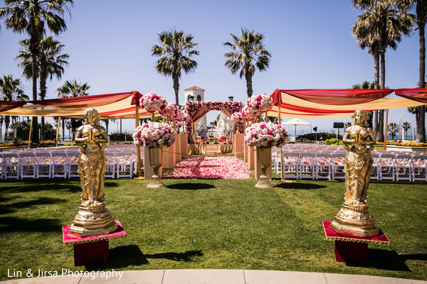 Fabulous indian wedding ceremony decor