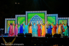 Upbeat indian wedding reception performance indian wedding reception,indian wedding reception photography