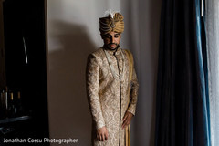 Elegant indian groom's wedding attire Elegant indian groom's wedding attire