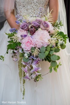 Marvelous indian bridal bouquet Marvelous indian bridal bouquet