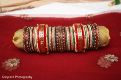 Dazzling indian bridal bangles Dazzling indian bridal bangles